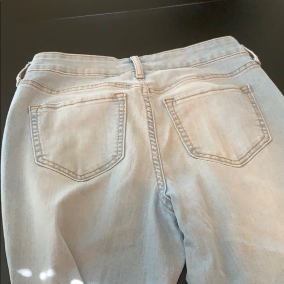 Old Navy Jeans - Picture 3 of 3